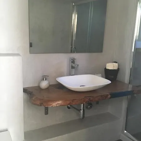 Giorgios Apartament